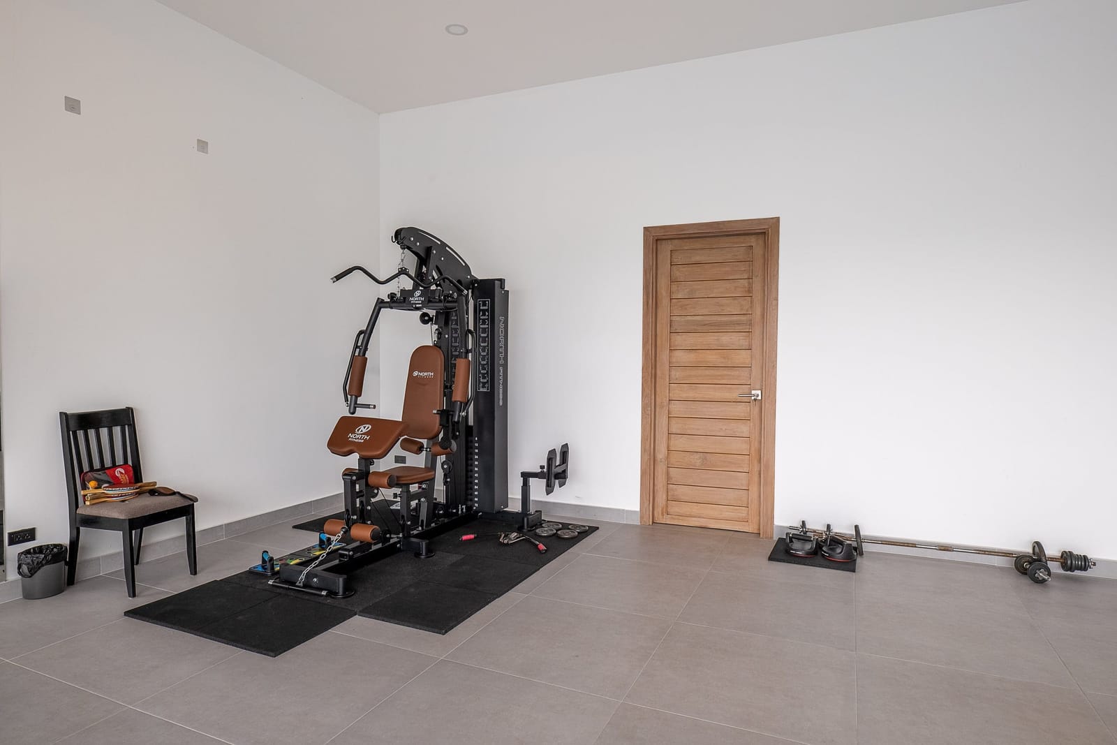 Private gym at Villa Passiflore